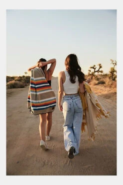 Slowtide Glacier Fleece Blanket Plaid -Camping Essentials Verkoop j4ib390025 6402 02 nl