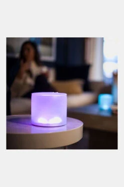 MPOWERD Luci Color Essence Solar Lantaarn -Camping Essentials Verkoop mdabe00031 1010 06 nl