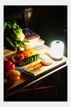 Biolite Alpenglow 250 Lamp -Camping Essentials Verkoop mdabe10005 8989 08 nl