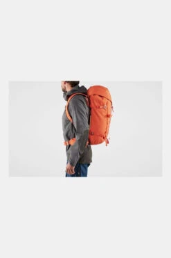FJÄLLRÄVEN Bertagen 38L M/L Klimrugzak -Camping Essentials Verkoop nabbc90046 2626 04 nl